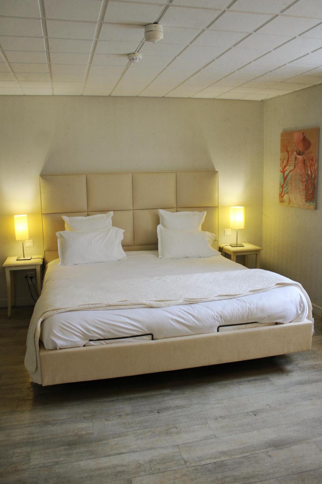 Auberge Du Lac, Sure Hotel Collection By Best Western Мениль-Сен-Пер Экстерьер фото