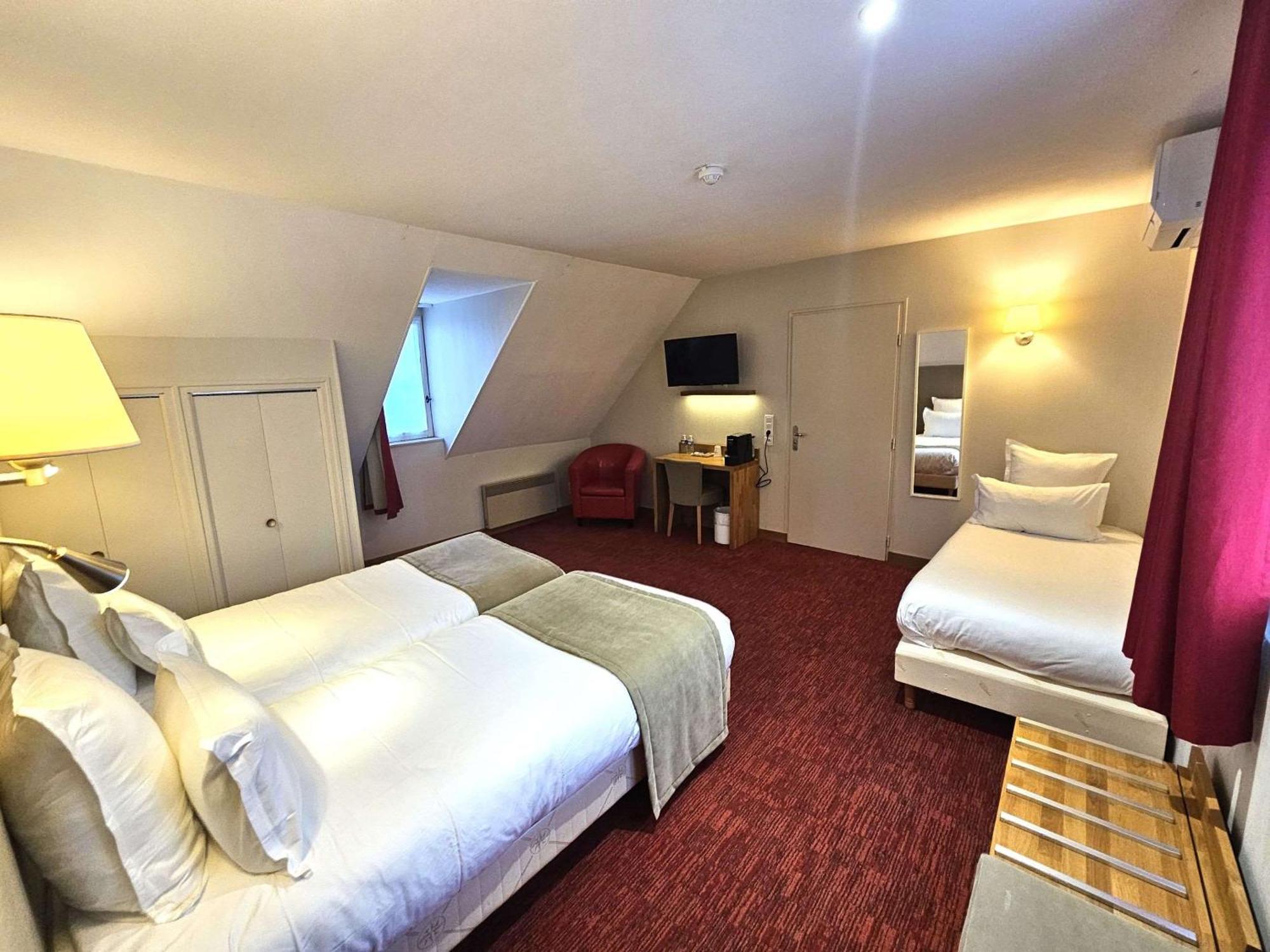 Auberge Du Lac, Sure Hotel Collection By Best Western Мениль-Сен-Пер Экстерьер фото