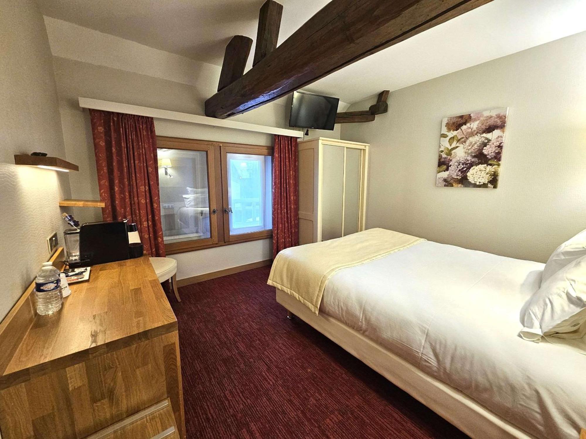 Auberge Du Lac, Sure Hotel Collection By Best Western Мениль-Сен-Пер Экстерьер фото