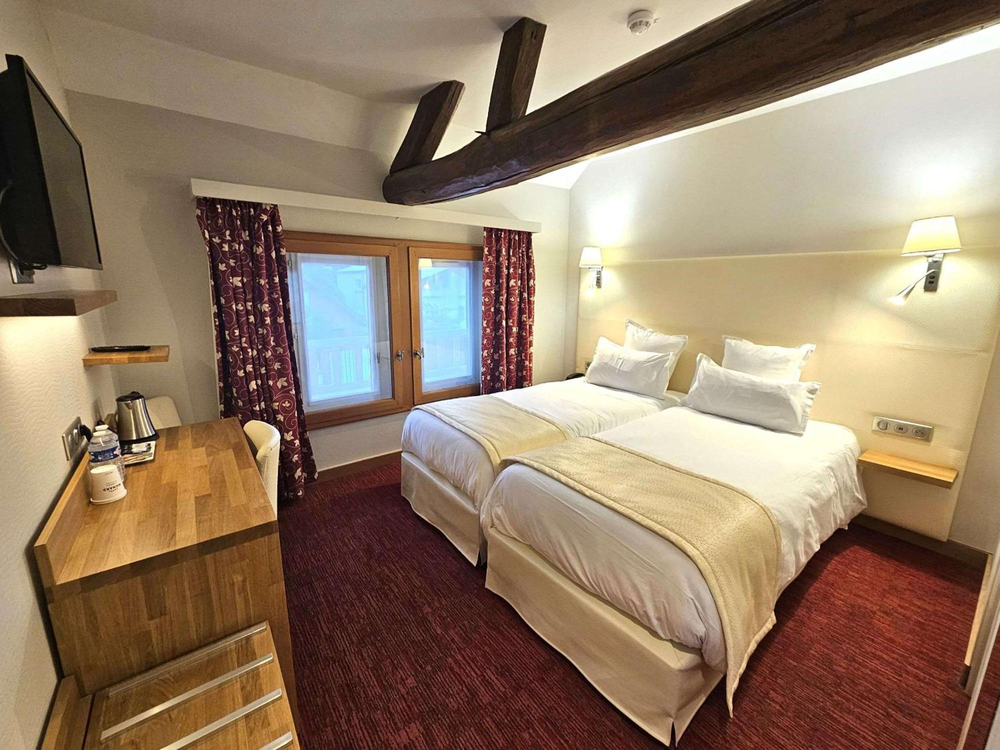 Auberge Du Lac, Sure Hotel Collection By Best Western Мениль-Сен-Пер Экстерьер фото