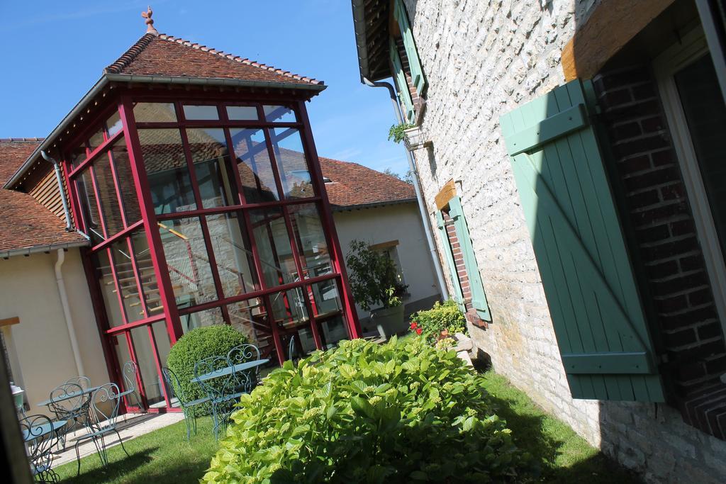 Auberge Du Lac, Sure Hotel Collection By Best Western Мениль-Сен-Пер Экстерьер фото